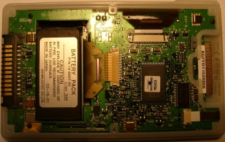 Handspring_Visor_Edge_mainboard_A2.jpg