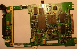 Handspring_Visor_Edge_mainboard_B1.jpg